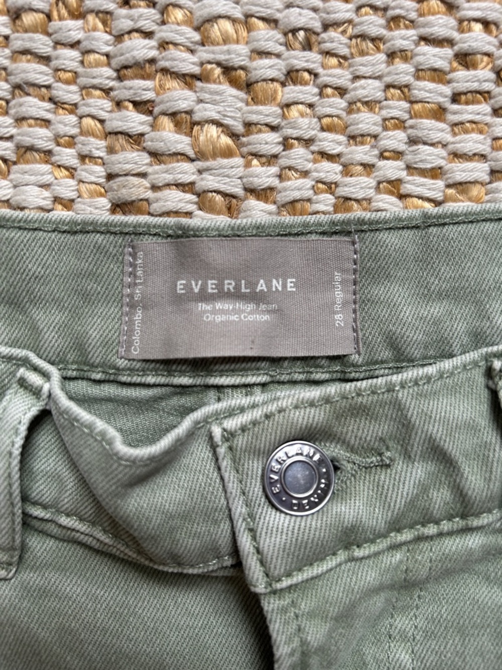 Everlane Way-High Jean in sage green - Picture 2 of 6